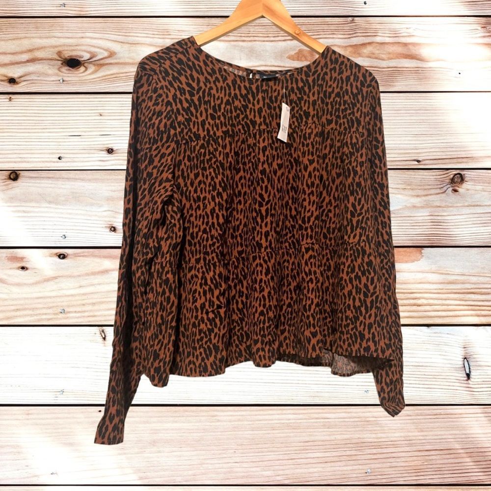 Gap leopard print nwt blouse top
